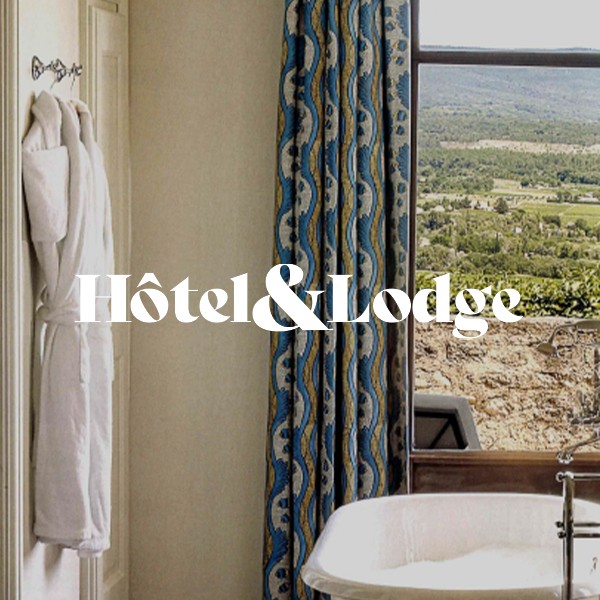 Hotel & Lodge - " CRILLON LE BRAVE DOUBLE JEU"