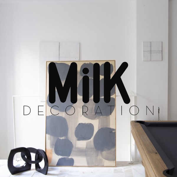 Amelie X Milk Novembre